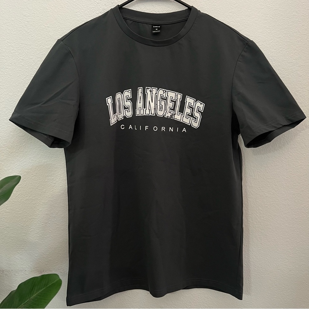 Los Angeles Mens tshirt size M